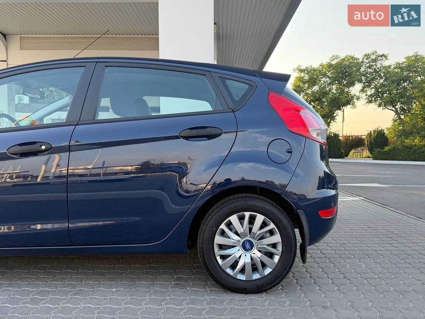 2013 Ford Fiesta - мініатюра 25