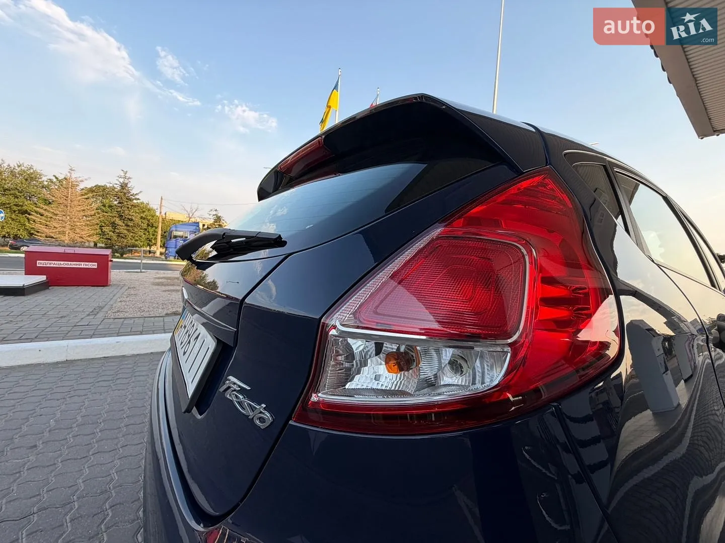 2013 Ford Fiesta - мініатюра 33