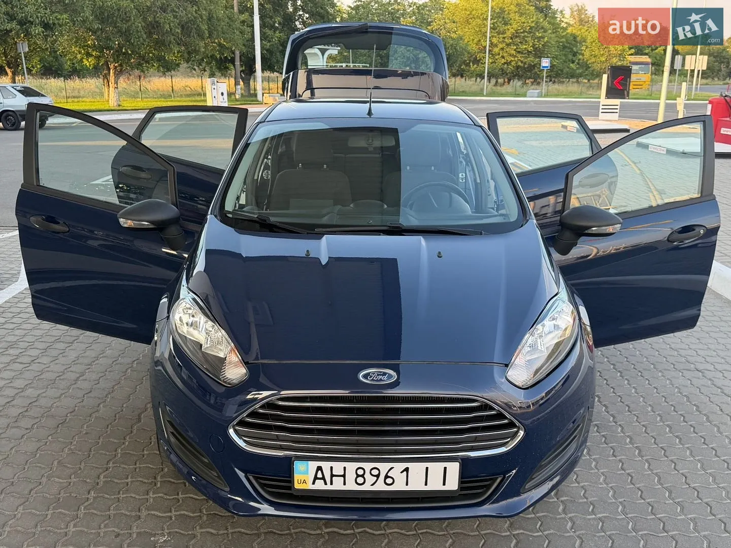 2013 Ford Fiesta - мініатюра 38