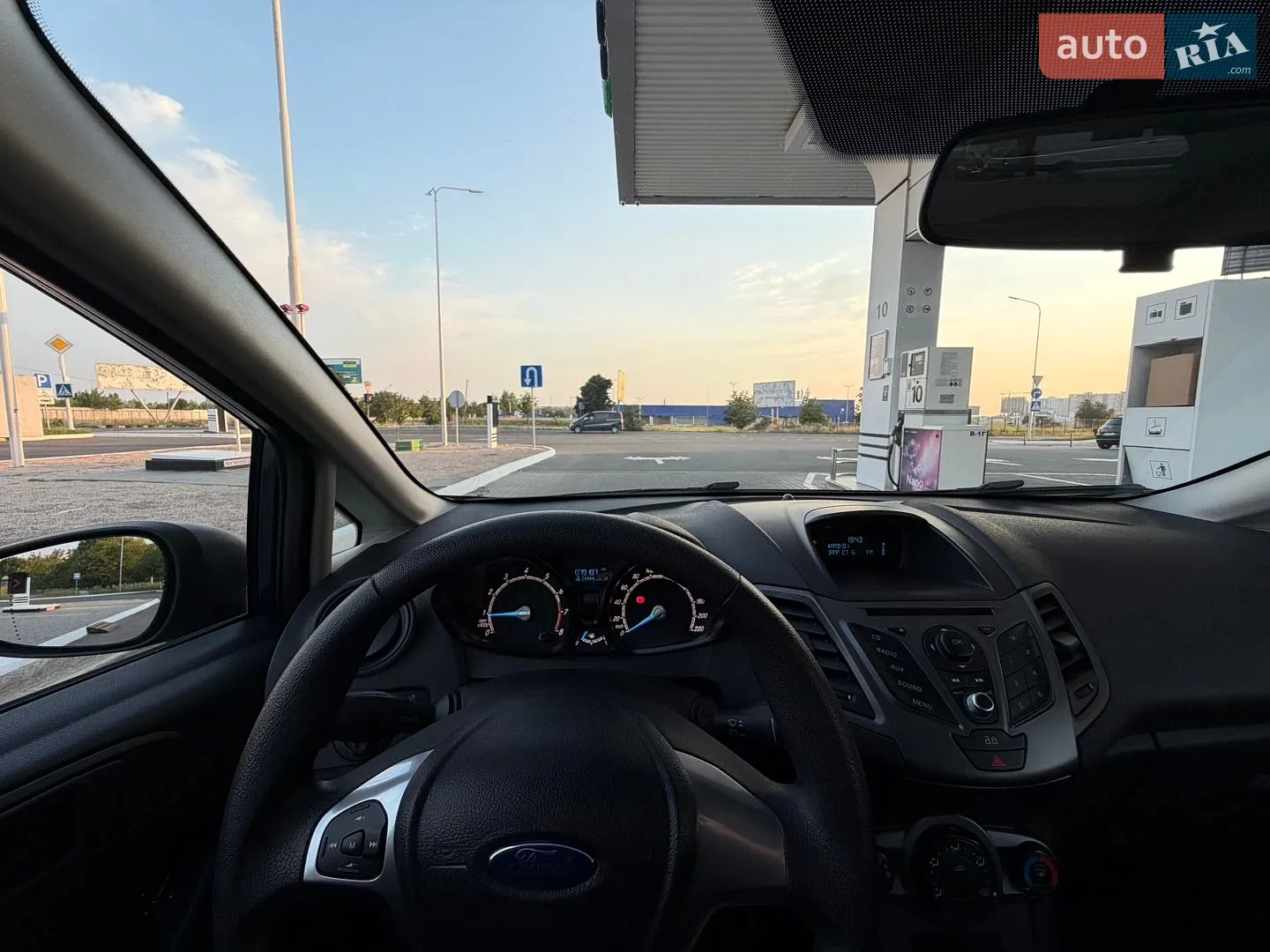 2013 Ford Fiesta - мініатюра 108
