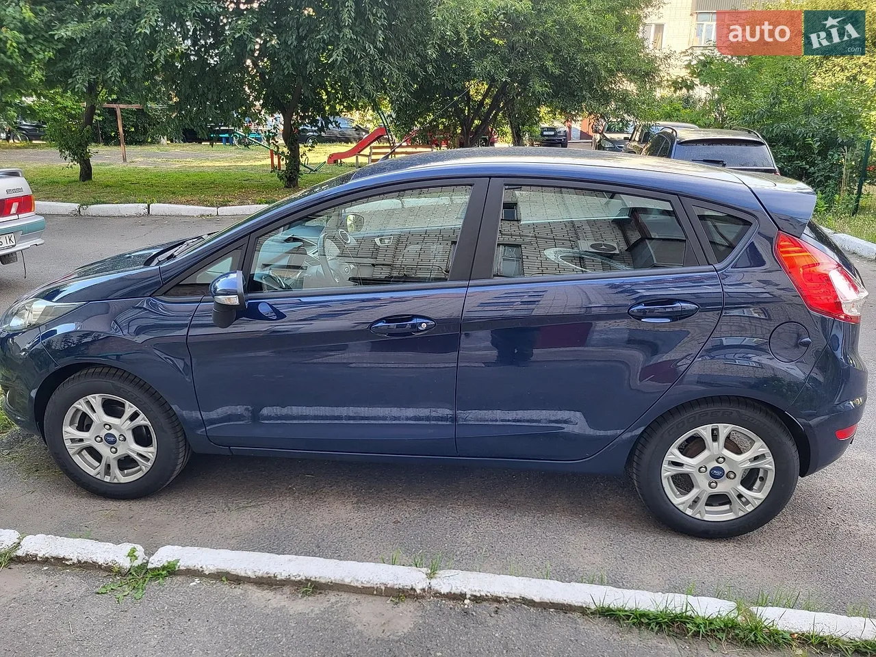 2016 Ford Fiesta - мініатюра 17