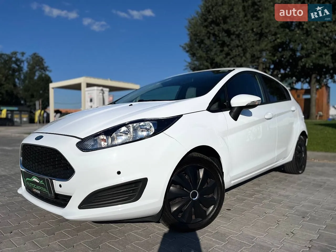 2017 Ford Fiesta - мініатюра 12