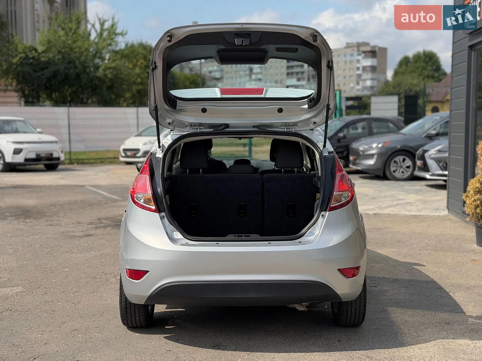 2019 Ford Fiesta - мініатюра 14