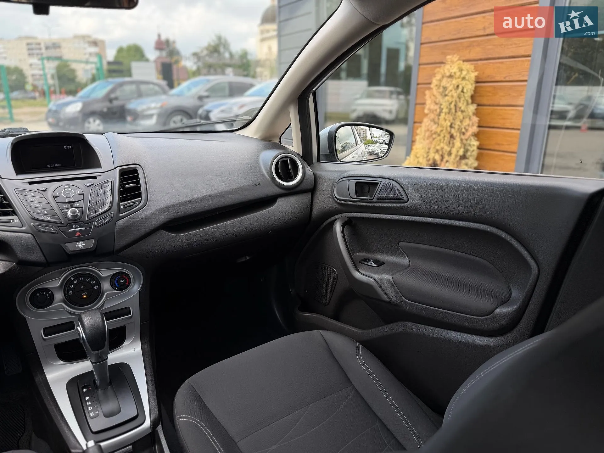 2019 Ford Fiesta - мініатюра 44