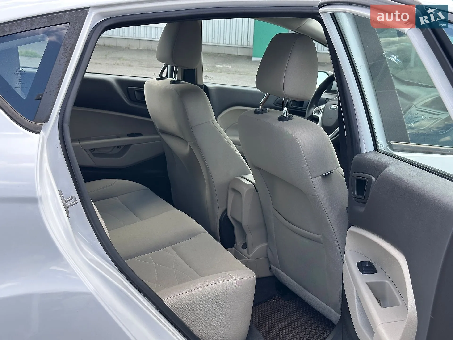 2019 Ford Fiesta - мініатюра 27