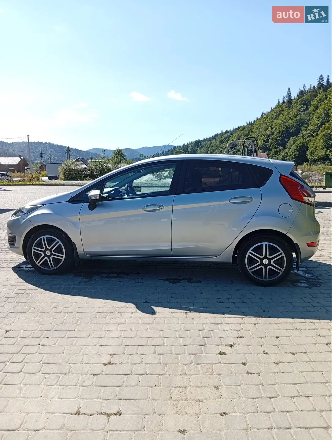2013 Ford Fiesta - мініатюра 6