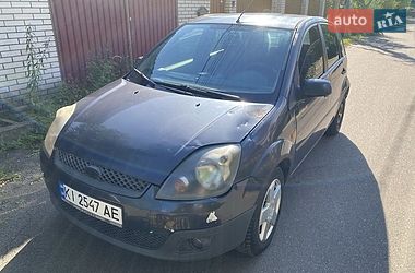 Хэтчбек Ford Fiesta 2007 в Вишневом фото Хэтчбек Ford Fiesta 2007 в Вишневом