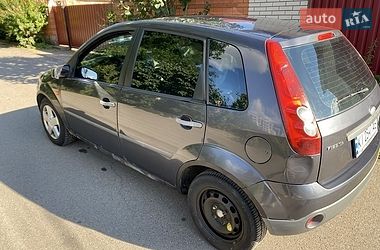 Хэтчбек Ford Fiesta 2007 в Вишневом фото 4 Хэтчбек Ford Fiesta 2007 в Вишневом