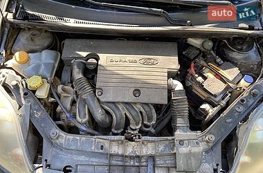 Хэтчбек Ford Fiesta 2007 в Вишневом фото 10 Хэтчбек Ford Fiesta 2007 в Вишневом