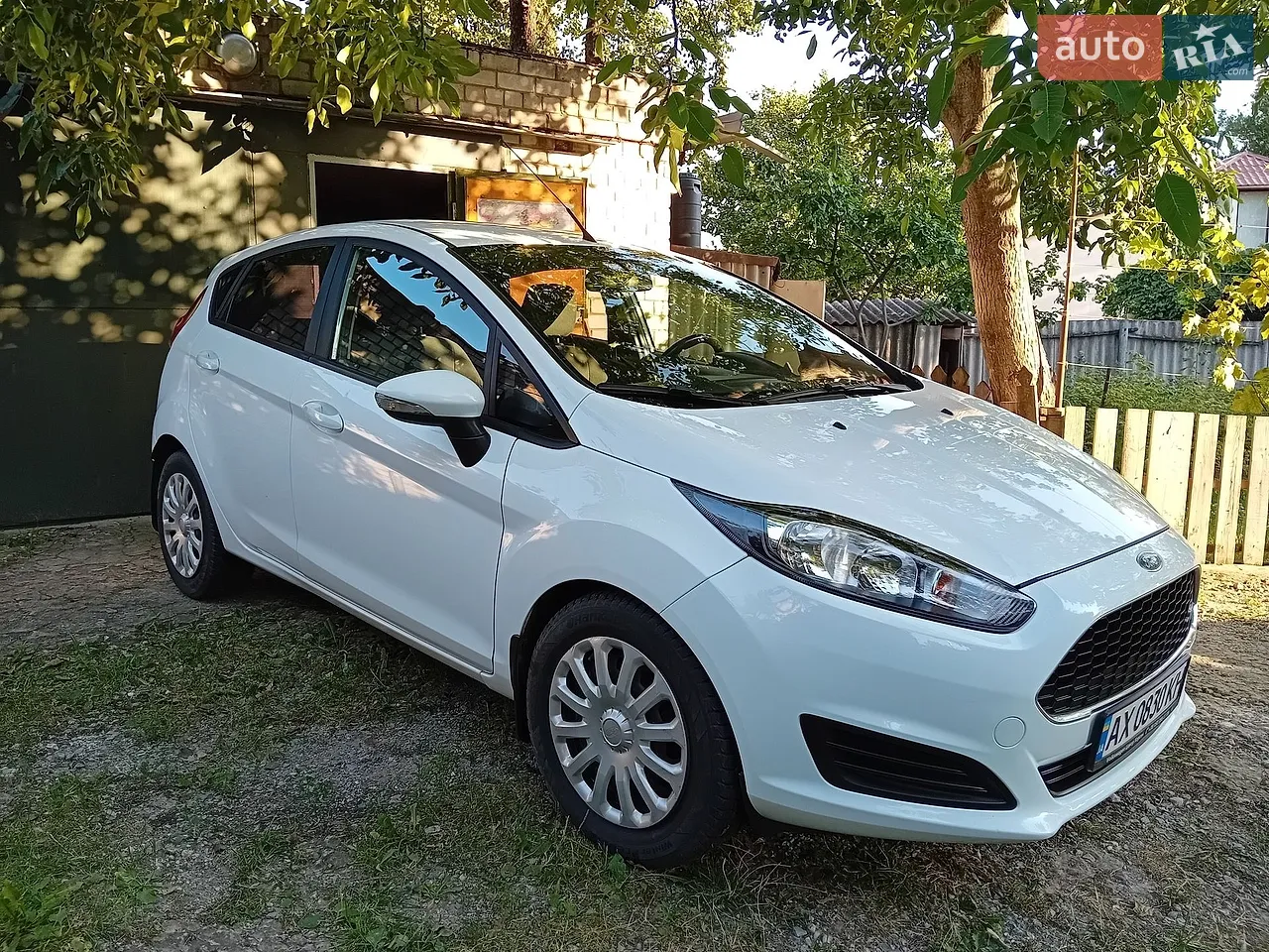 2015 Ford Fiesta - мініатюра 16