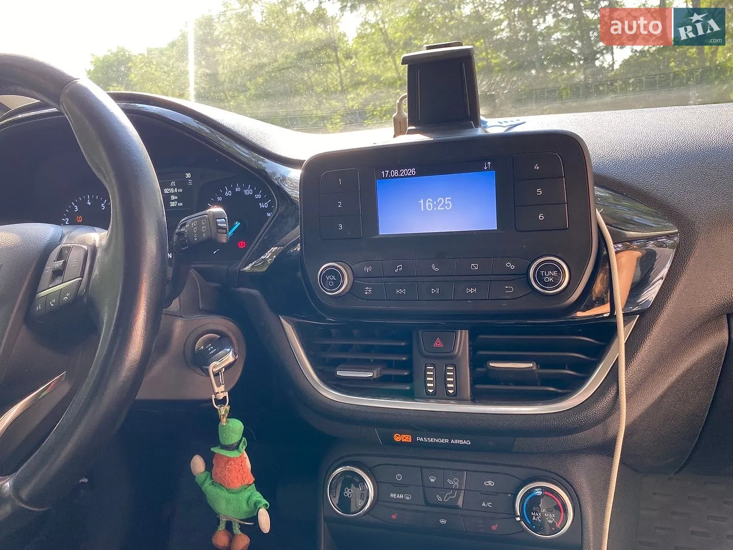 2018 Ford Fiesta - мініатюра 19
