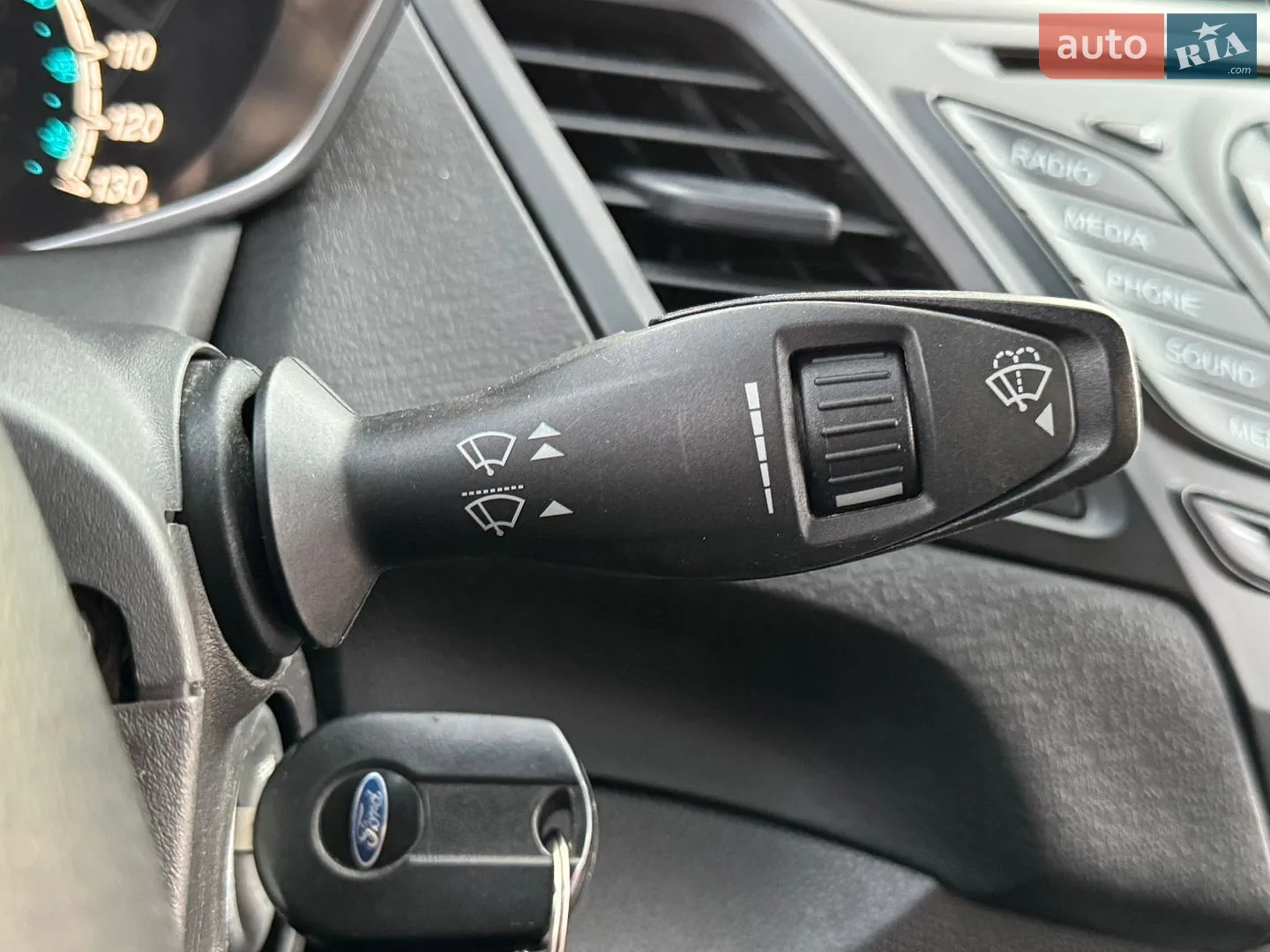 2015 Ford Fiesta - мініатюра 21