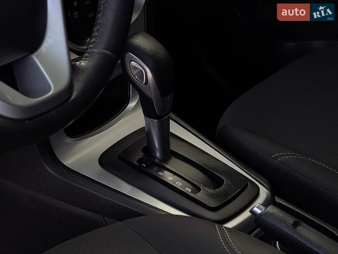 2016 Ford Fiesta - мініатюра 31