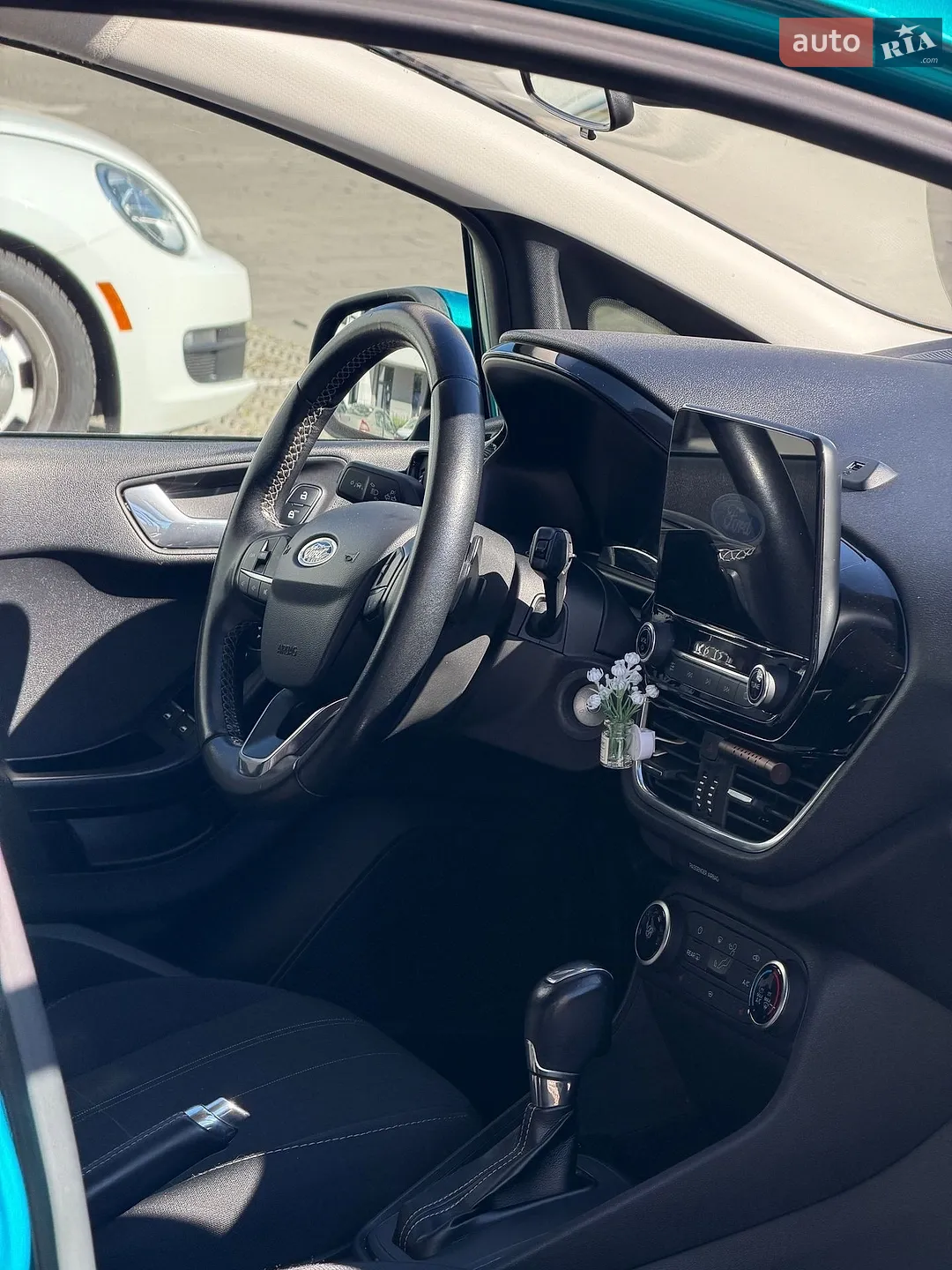 2018 Ford Fiesta - мініатюра 23