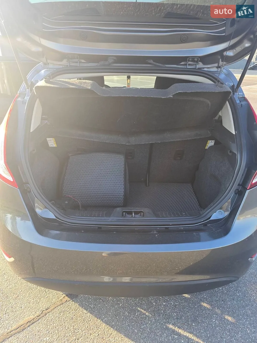2019 Ford Fiesta - мініатюра 8