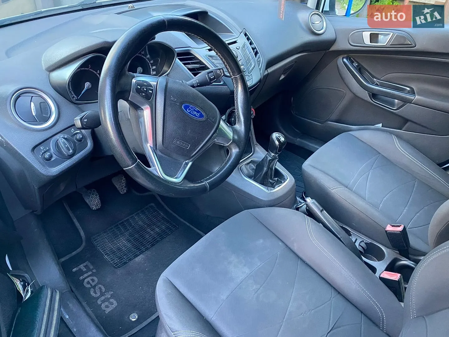2013 Ford Fiesta - мініатюра 5
