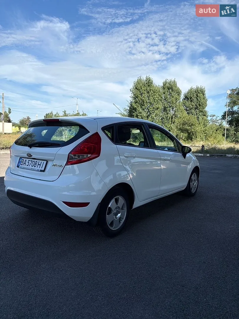 2012 Ford Fiesta - мініатюра 6