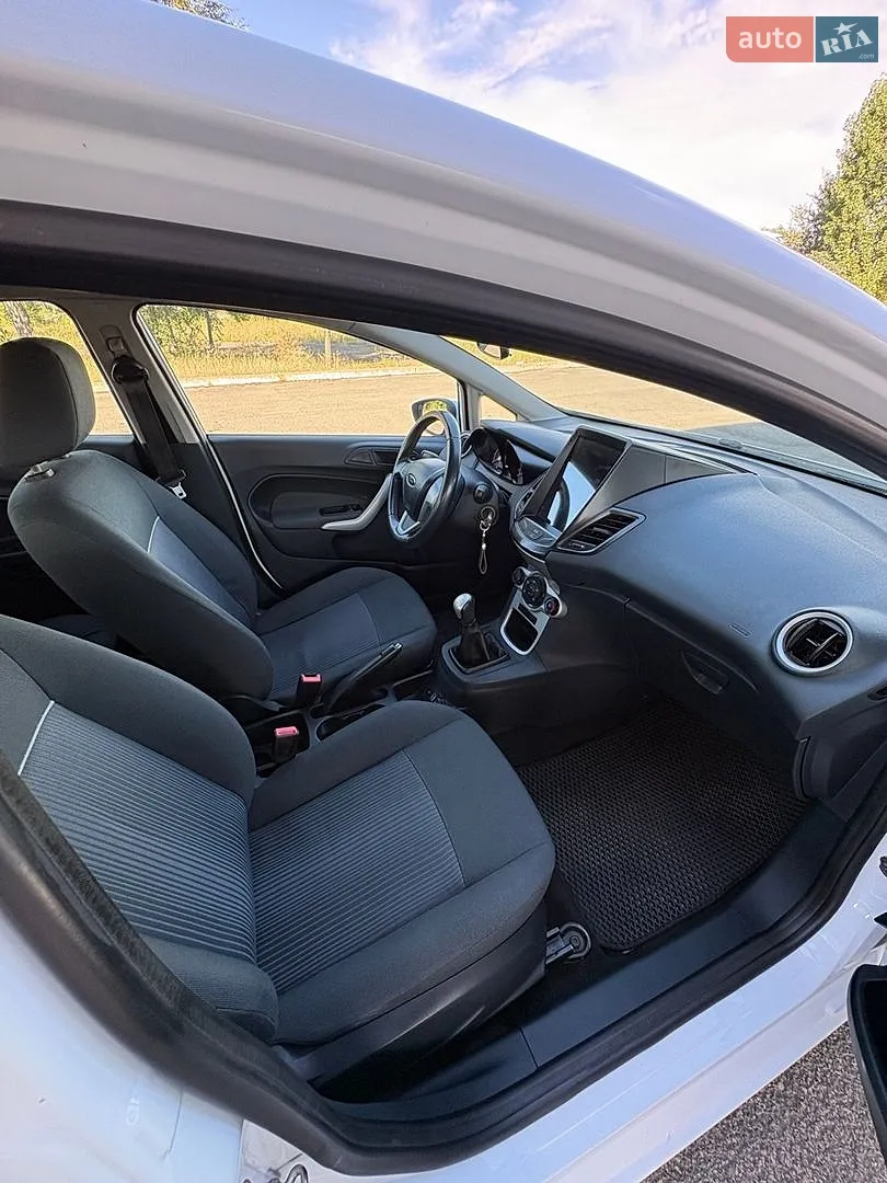 2012 Ford Fiesta - мініатюра 15