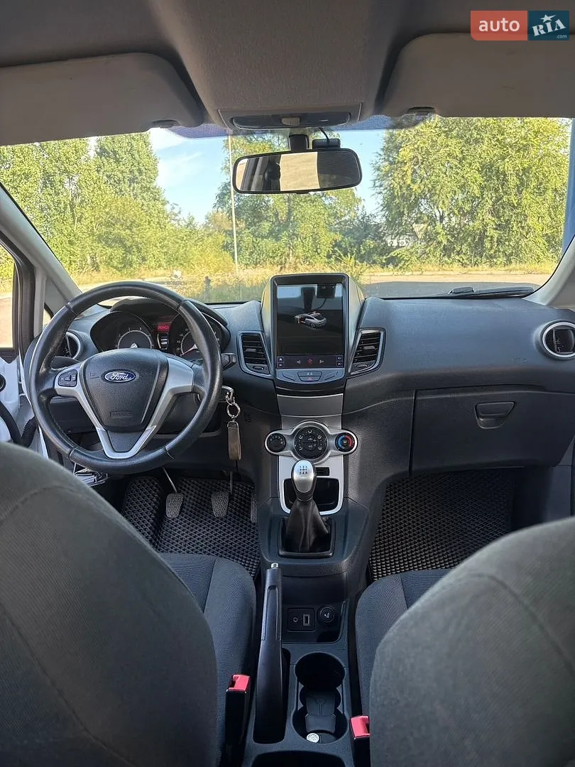 2012 Ford Fiesta - мініатюра 24