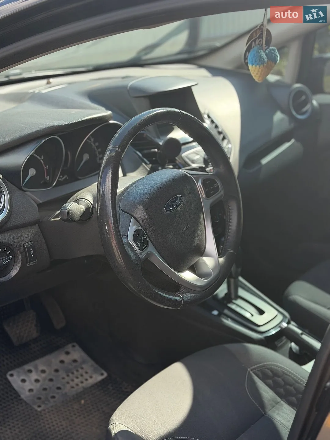 2014 Ford Fiesta - мініатюра 2