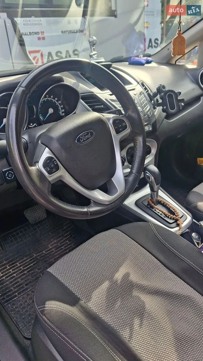 2013 Ford Fiesta - мініатюра 3