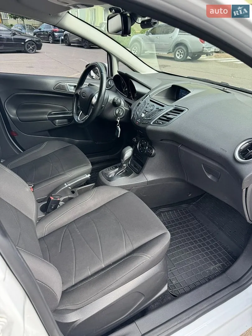 2016 Ford Fiesta - мініатюра 15