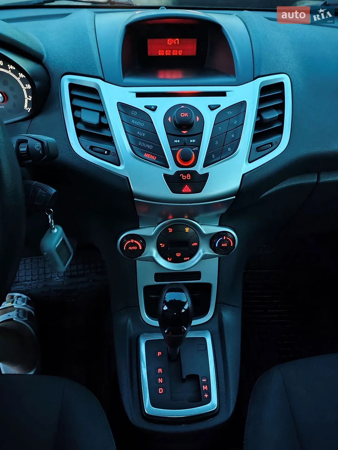 2012 Ford Fiesta - мініатюра 9