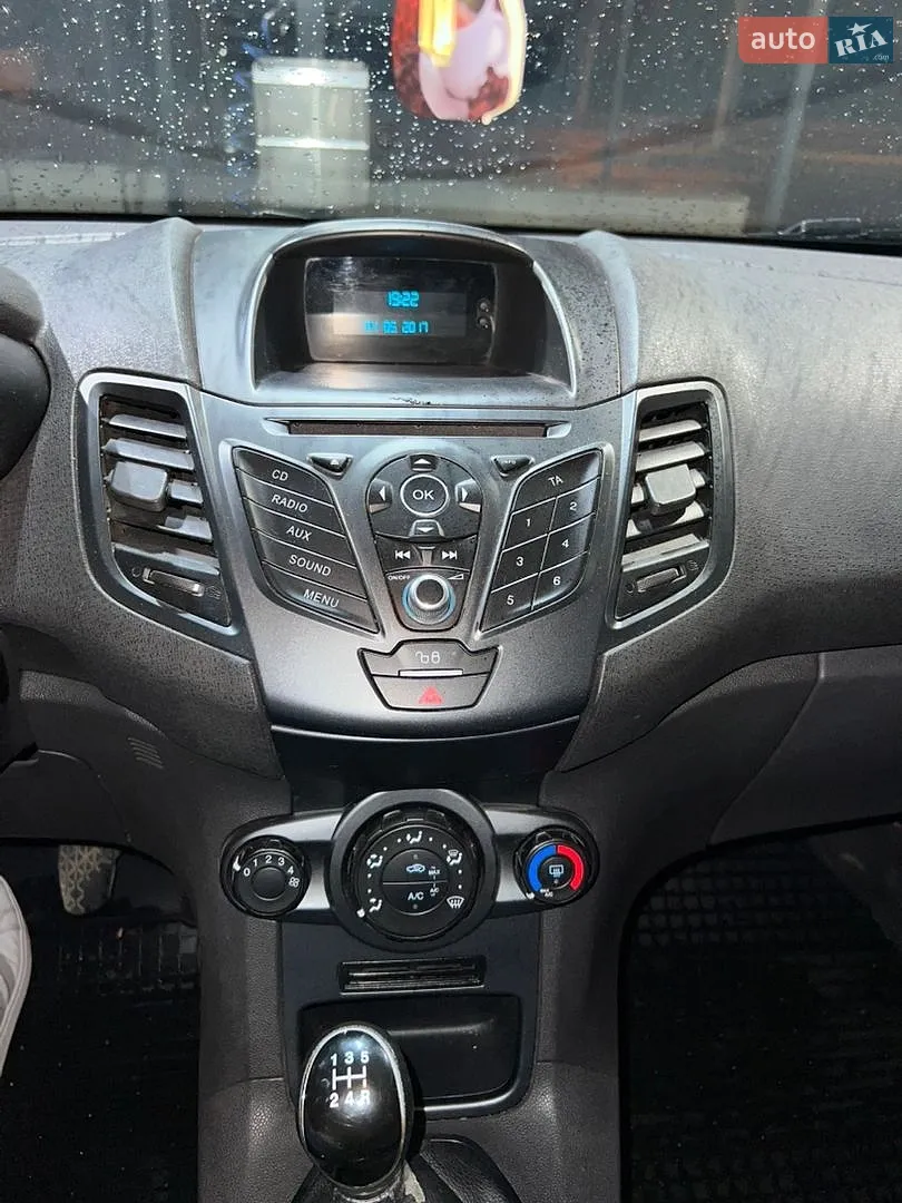 2017 Ford Fiesta - мініатюра 9