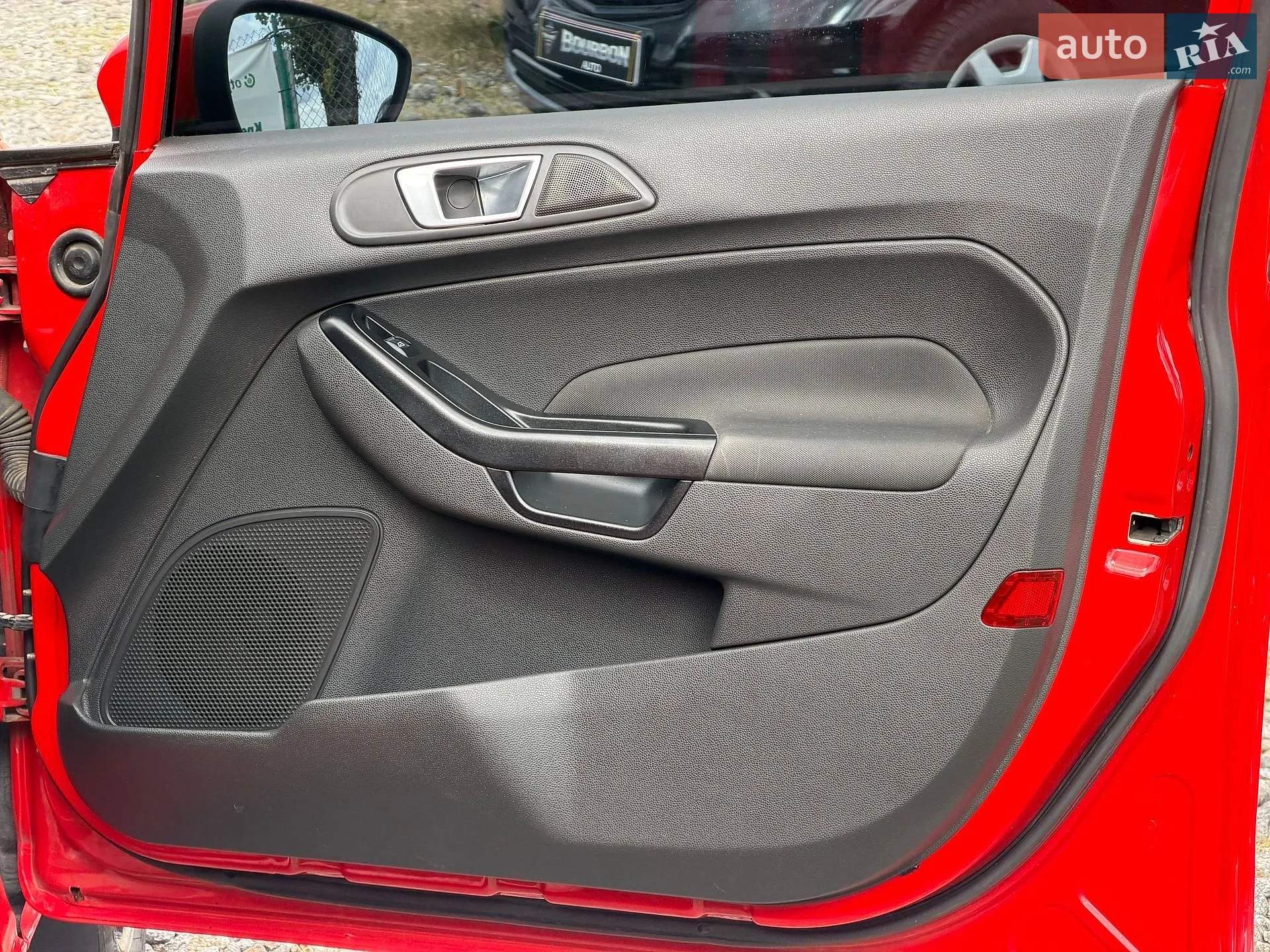 2013 Ford Fiesta - мініатюра 21