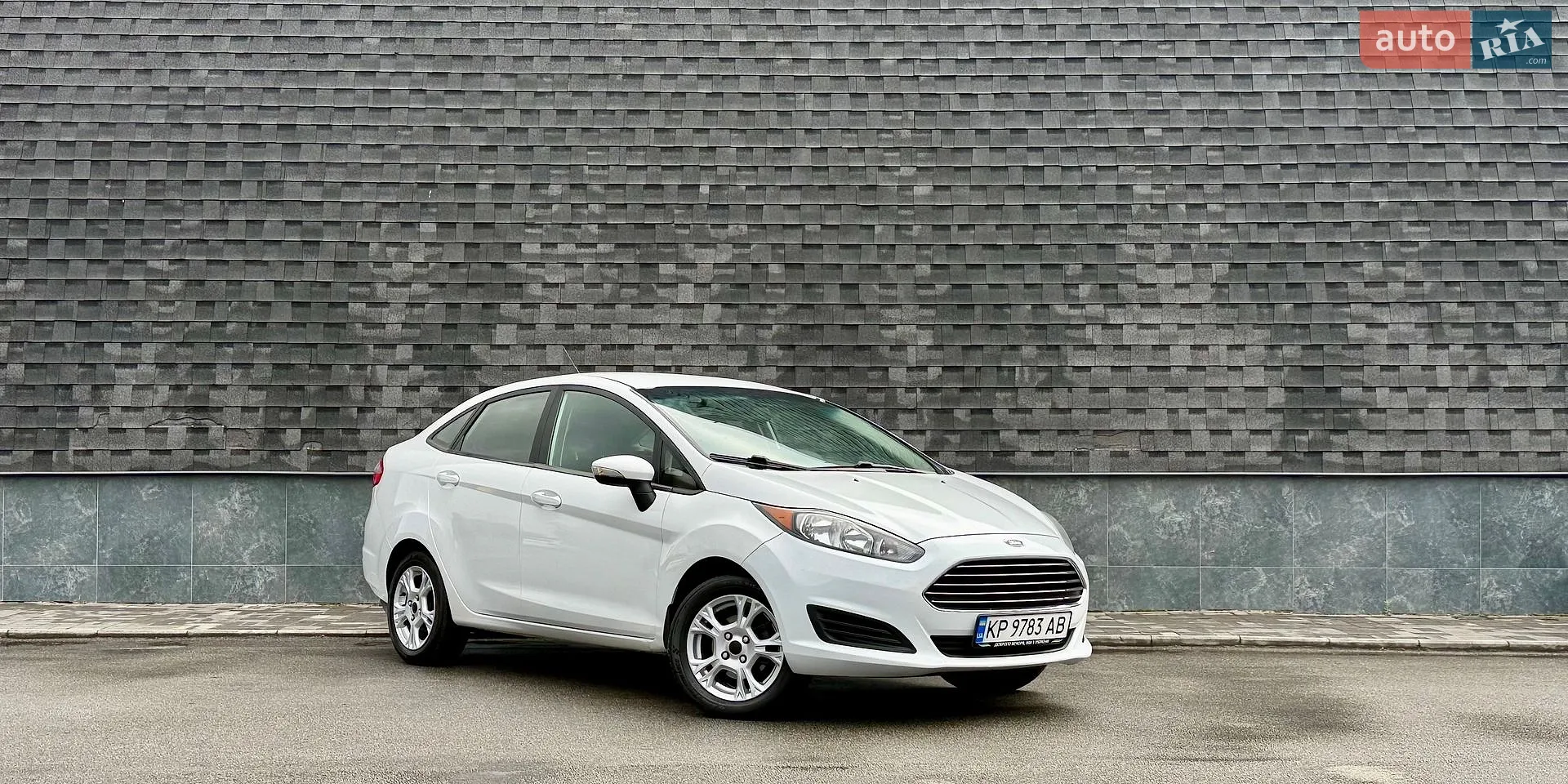 2015 Ford Fiesta - мініатюра 9