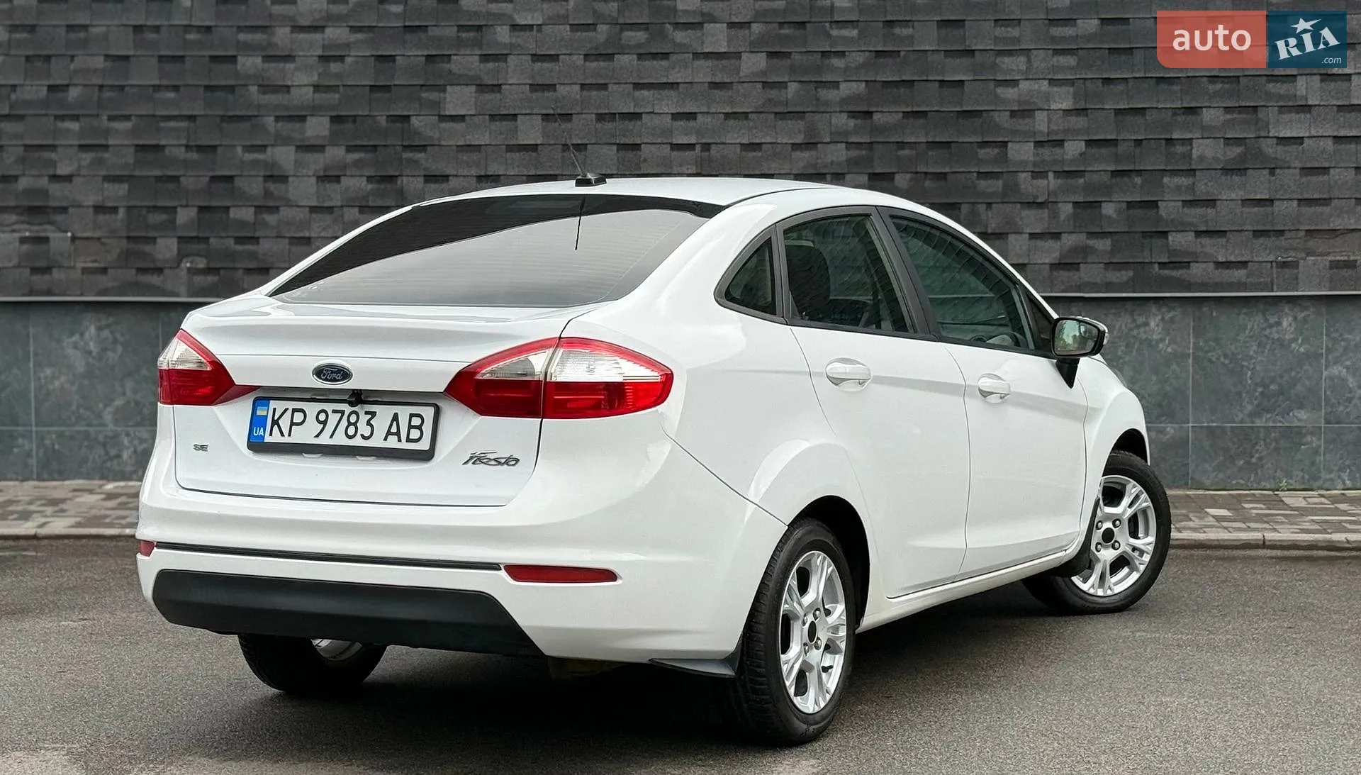 2015 Ford Fiesta - мініатюра 19