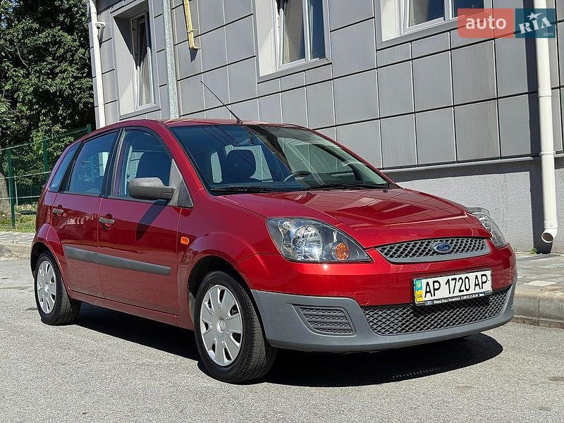 Хэтчбек Ford Fiesta 2006 в Запорожье
