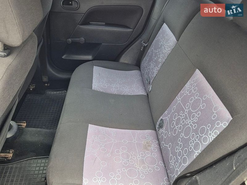 Хэтчбек Ford Fiesta 2006 в Жмеринке