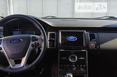 Позашляховик / Кросовер Ford Flex 2019 в 