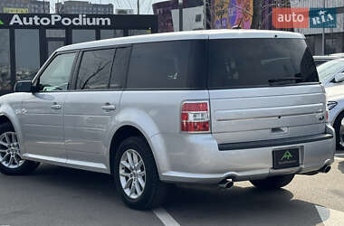 Внедорожник / Кроссовер Ford Flex 2016 в 