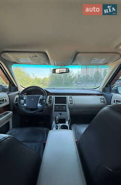 Позашляховик / Кросовер Ford Flex 2013 в 