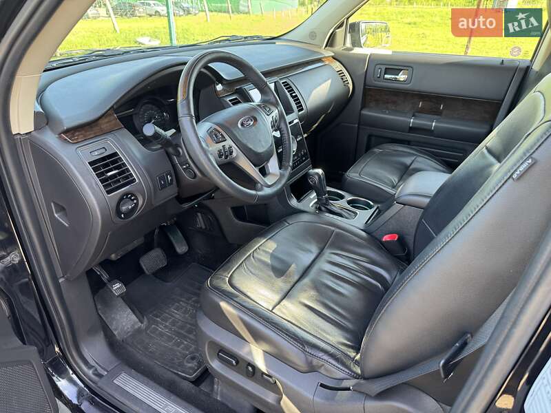Внедорожник / Кроссовер Ford Flex 2019 в Сваляве