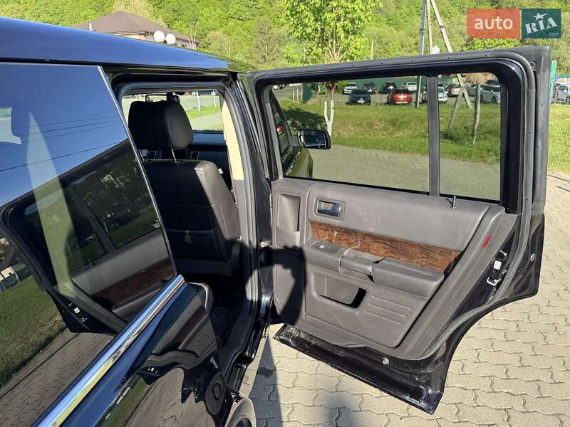 Внедорожник / Кроссовер Ford Flex 2019 в Сваляве