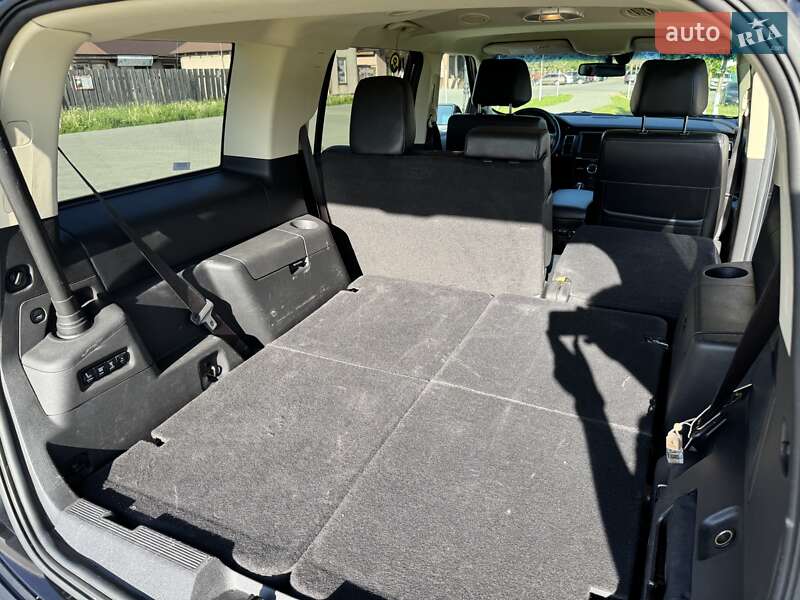 Внедорожник / Кроссовер Ford Flex 2019 в Сваляве