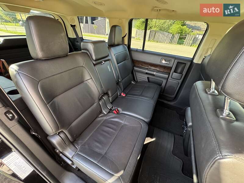 Внедорожник / Кроссовер Ford Flex 2019 в Сваляве