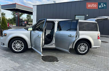 Внедорожник / Кроссовер Ford Flex 2019 в 