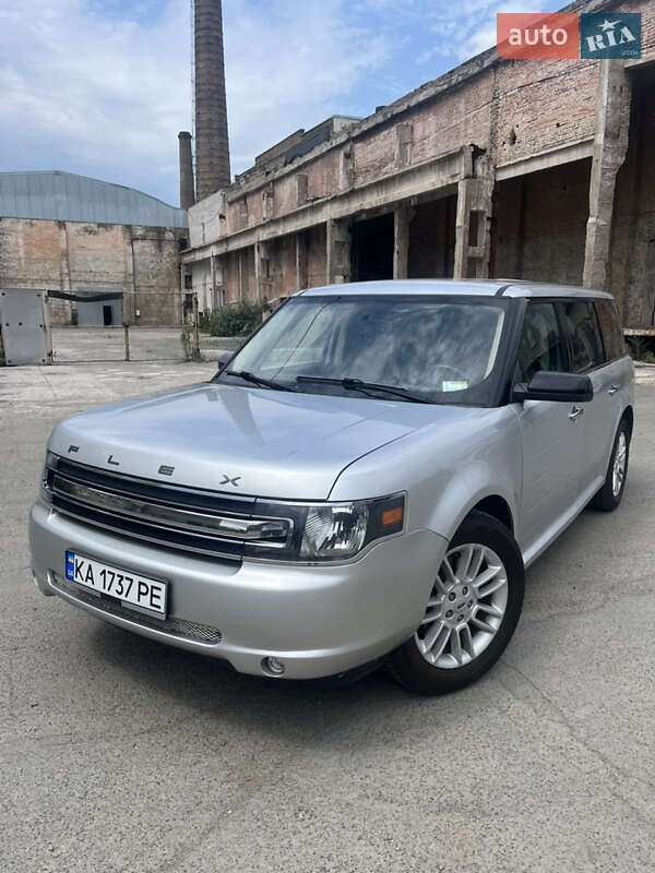 Внедорожник / Кроссовер Ford Flex 2018 в 