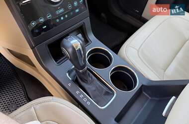 Позашляховик / Кросовер Ford Flex 2019 в 