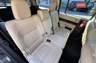 Позашляховик / Кросовер Ford Flex 2019 в 