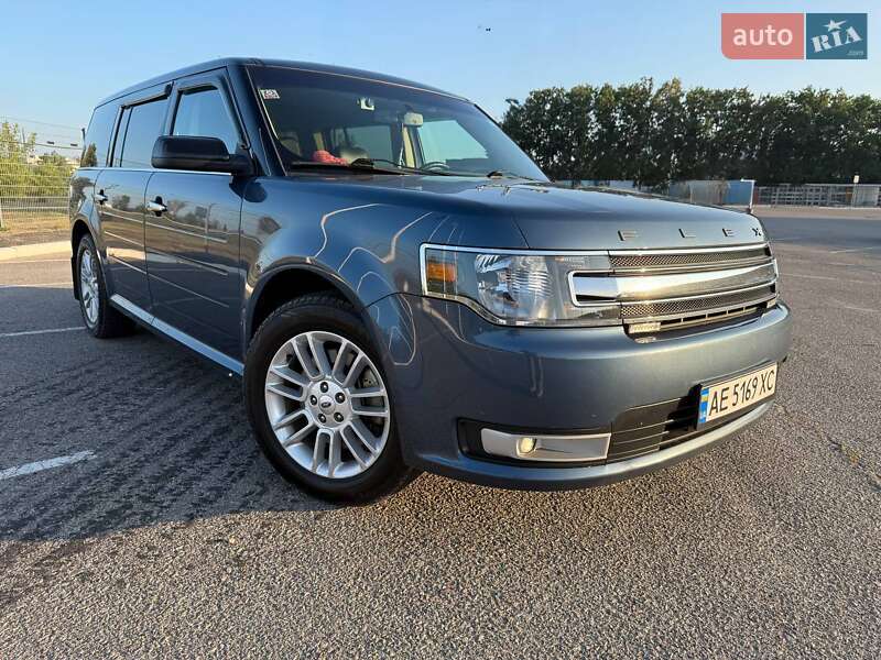 Внедорожник / Кроссовер Ford Flex 2019 в 