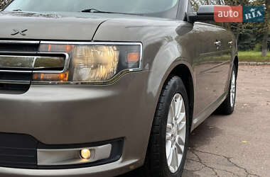 Внедорожник / Кроссовер Ford Flex 2013 в 