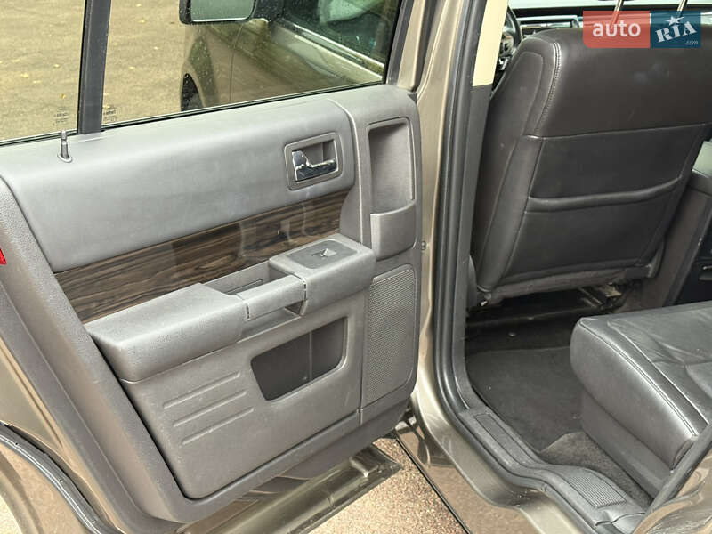 Внедорожник / Кроссовер Ford Flex 2013 в Житомире фото 28 Внедорожник / Кроссовер Ford Flex 2013 в Житомире