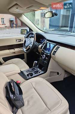Позашляховик / Кросовер Ford Flex 2017 в 