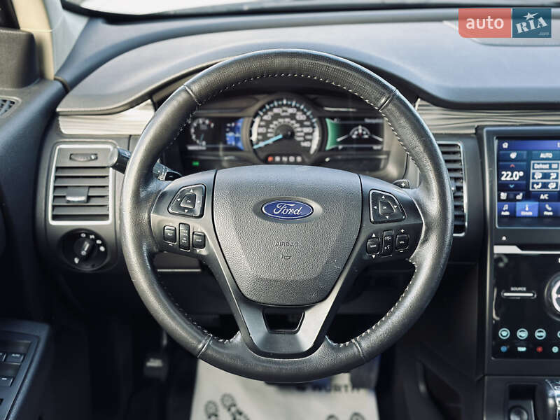 Внедорожник / Кроссовер Ford Flex 2017 в Кременчуге