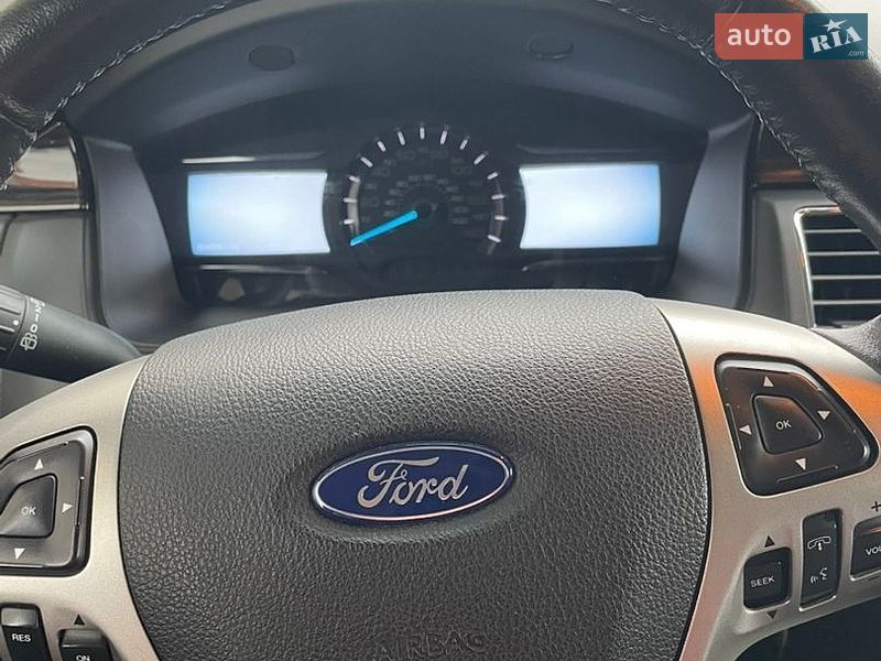 Позашляховик / Кросовер Ford Flex 2014 в Чернівцях